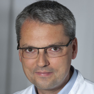 Prof. Dr. Christopher J. Lux